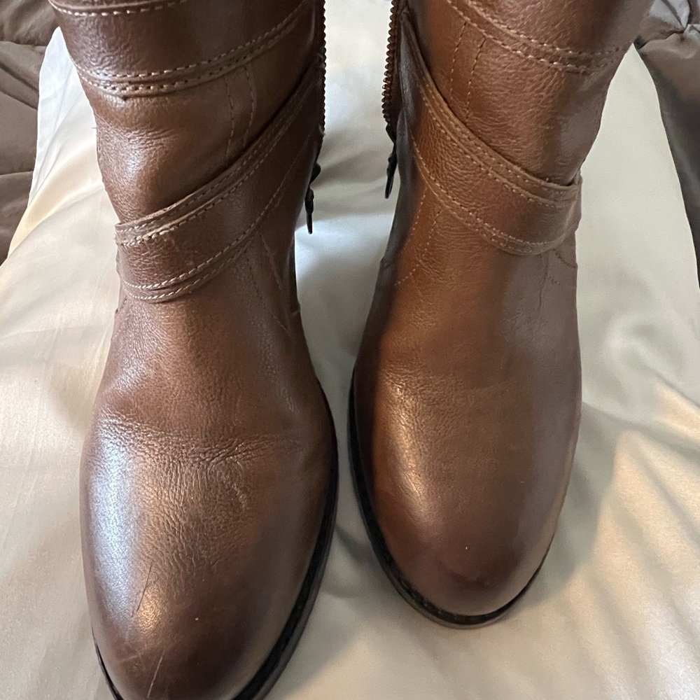 ARIAT womens boots size 9
